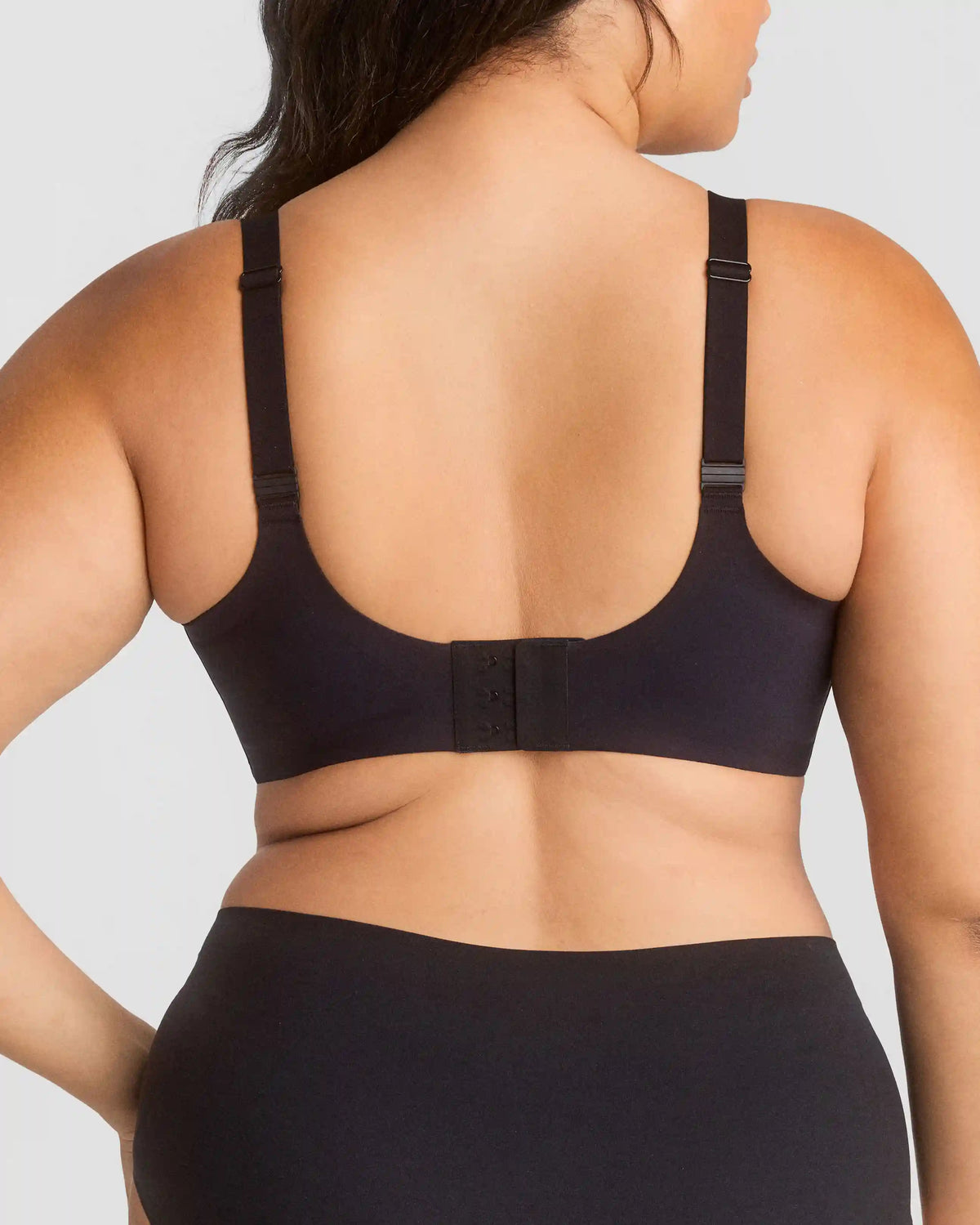 SoftForm V-Neck Bra